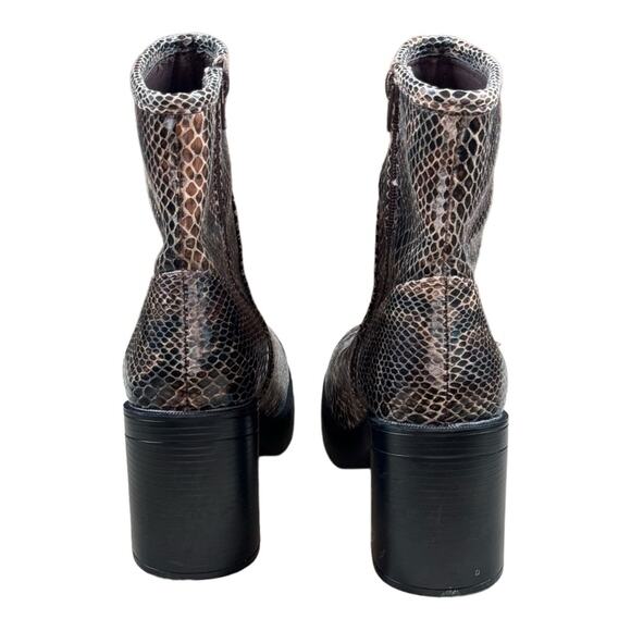Urban Outfitters Gwen Reptile Platform Boot Womens Size 7 - Picture 4 of 7